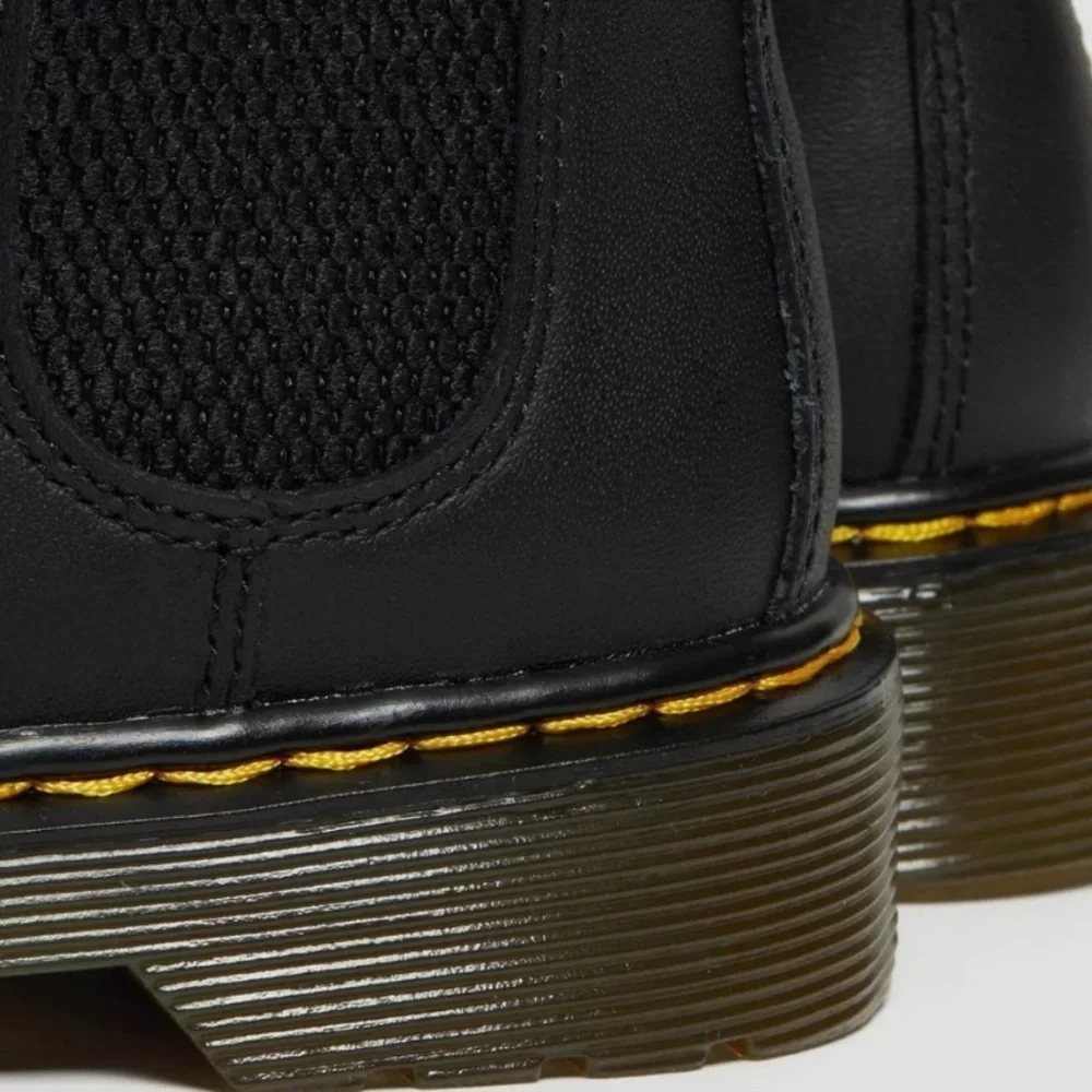 Dr. Martens 2976 SOFTY T LEATHER CHELSEA BOOTS - Picture 9 of 9